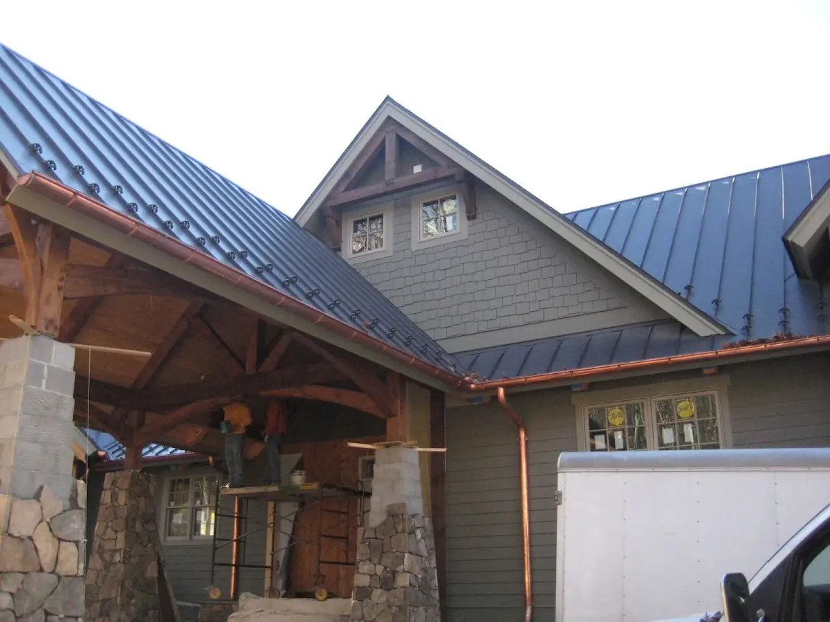 Craftsman Roofing team delivering quality roofing work in Oak Lawn